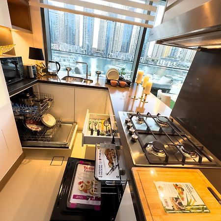 Vida Dubai Marina & Yacht Club , Hotel And Residences , Luxurious 2Br Buitenkant foto