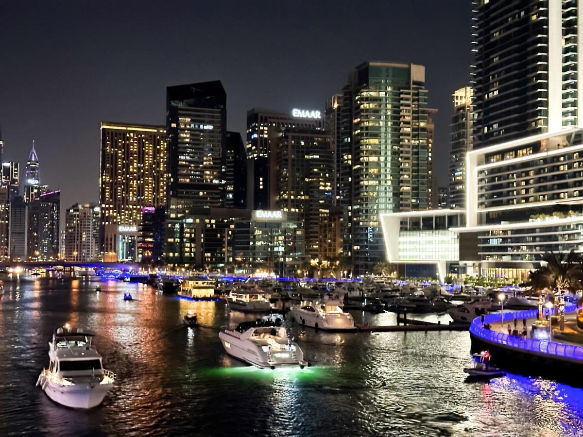Vida Dubai Marina & Yacht Club , Hotel And Residences , Luxurious 2Br Buitenkant foto